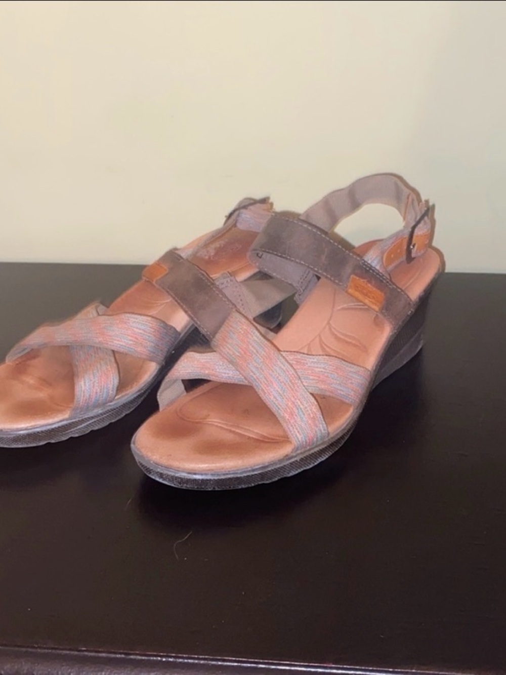 KEEN Stretch Strap Comfort Sandals Women’s Size 9